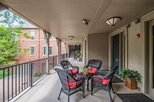 871 S Pearl St, Columbus, OH 43206 - Photo 4