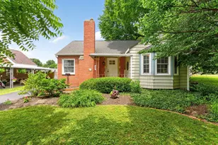 492 Wetmore Rd, Columbus, OH 43214 - Photo 2