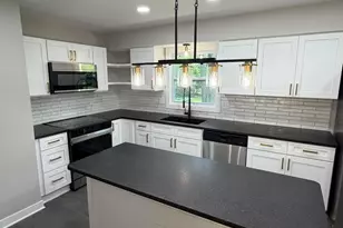 957 Old Farm Rd, Columbus, OH 43213 - Photo 4