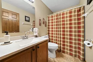 3529 Lake Louise Dr, Grove City, OH 43123 - Photo 16