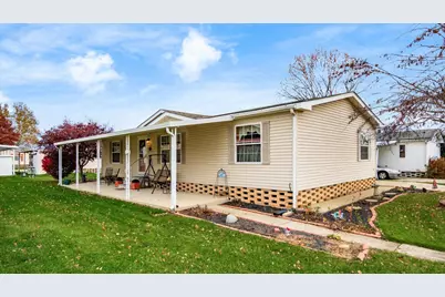 4344 Brett Lane, Obetz, OH 43207 - Photo 1