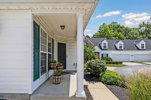 8648 Lazelle Village Dr, Lewis Center, OH 43035 - Photo 4
