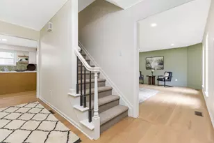 7010 Rockwoods Pl, Worthington, OH 43085 - Photo 6