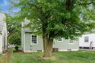 949 E 19th Ave, Columbus, OH 43211 - Photo 28