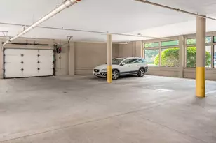 1200 Grandview Ave, Columbus, OH 43212 - Photo 32