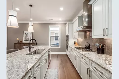 1200 Grandview Avenue #201, Columbus, OH 43212 - Photo 4