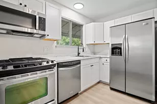 4174 Powell Ave, Columbus, OH 43213 - Photo 8