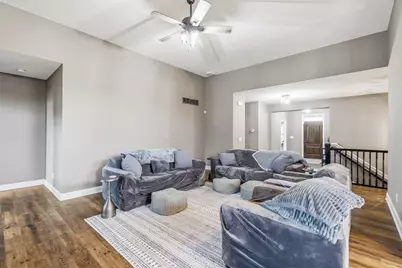 10035 New California Drive, Plain City, OH 43064 - Photo 6