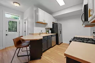 256 E 2nd Ave, Columbus, OH 43201 - Photo 10