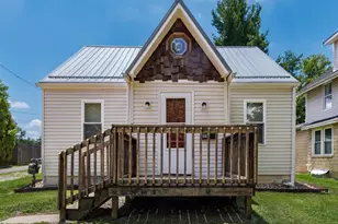 186 Montgomery Blvd, New Concord, OH 43762 - Photo 2