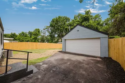 2361 Vendome Drive S, Columbus, OH 43219 - Photo 22