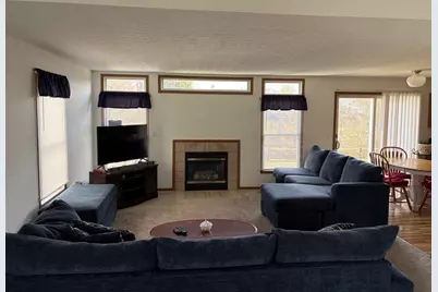 5757 Silver Spurs Lane, Galloway, OH 43119 - Photo 6
