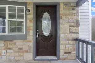 1277 Genessee Ave, Columbus, OH 43211 - Photo 8