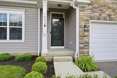 1693 Withers Grove Loop #B, Grove City, OH 43123 - Photo 2