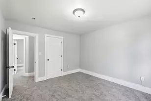 82 S Terrace Ave, Columbus, OH 43204 - Photo 22