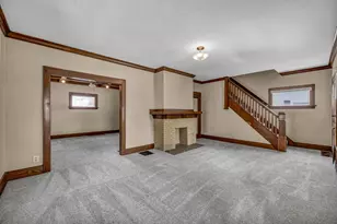 1170 E Church St, Marion, OH 43302 - Photo 10