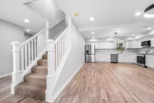 3050 Woodland Ave, Columbus, OH 43224 - Photo 8