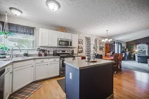 207 Galloway Ridge Dr, Galloway, OH 43119 - Photo 18