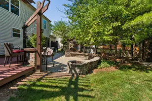 3724 Pleasantbrook Dr, Hilliard, OH 43026 - Photo 2