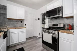 1581 E Weber Rd, Columbus, OH 43211 - Photo 20
