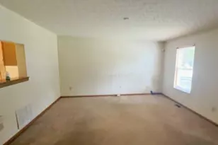 2545 Bellaston Ct, Grove City, OH 43123 - Photo 2