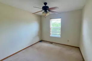 2545 Bellaston Ct, Grove City, OH 43123 - Photo 10