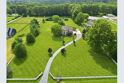 1835 Dixon Road, Blacklick, OH 43004 - Photo 2