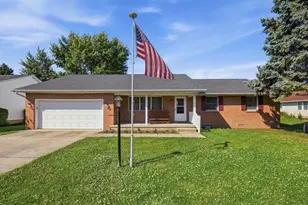 401 Kimberly Dr, Washington Court House, OH 43160 - Photo 1