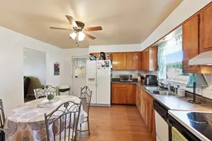 99 Flax Dr, London, OH 43140 - Photo 6