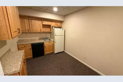 454 E Center Street, Marion, OH 43302 - Photo 8