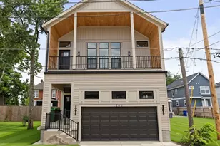 266 Talmadge St, Columbus, OH 43203 - Photo 1