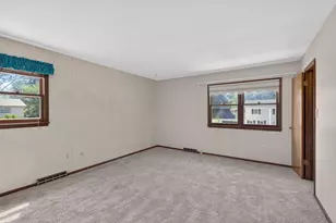 604 Patricia Ann Ln, Westerville, OH 43081 - Photo 10