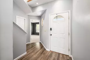 5936 Epernay Way, Galloway, OH 43119 - Photo 6
