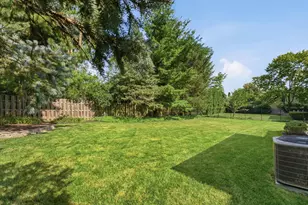 4350 Crown Point Dr, Columbus, OH 43220 - Photo 52