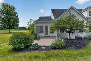292 Village Dr, Johnstown, OH 43031 - Photo 30