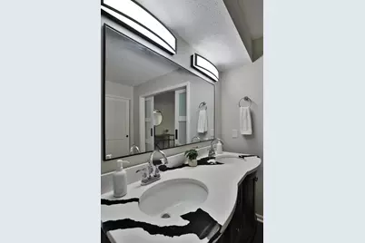 254 Saint Antoine Street, Columbus, OH 43085 - Photo 32