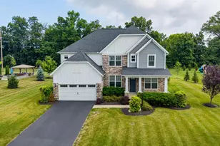 6543 Brookview Manor Dr, Galena, OH 43021 - Photo 2