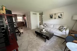 295 Thurman Ave, Columbus, OH 43206 - Photo 6