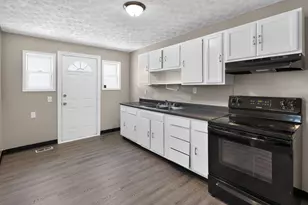 355 Woodlawn Ave, Columbus, OH 43228 - Photo 12