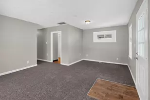 355 Woodlawn Ave, Columbus, OH 43228 - Photo 10