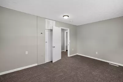 355 Woodlawn Avenue, Columbus, OH 43228 - Photo 22