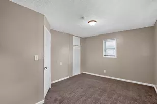 355 Woodlawn Ave, Columbus, OH 43228 - Photo 20