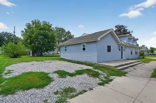 355 Woodlawn Ave, Columbus, OH 43228 - Photo 4