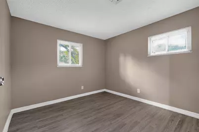 3919 Carlton Avenue, Columbus, OH 43227 - Photo 14