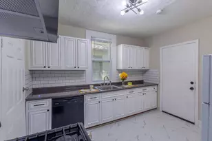 1574 Isabel Ave, Columbus, OH 43211 - Photo 12