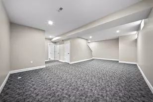 2454 Kilbourne Ave, Columbus, OH 43229 - Photo 48