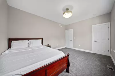 2454 Kilbourne Avenue, Columbus, OH 43229 - Photo 38
