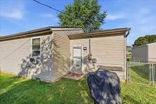 124 Hathaway Rd, West Jefferson, OH 43162 - Photo 20