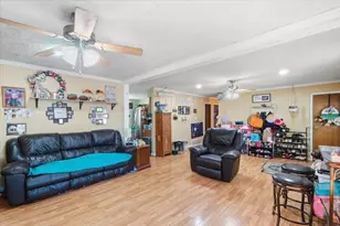 124 Hathaway Rd, West Jefferson, OH 43162 - Photo 6