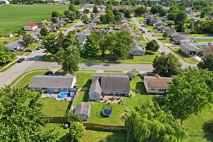 1725 Sioux Dr, Circleville, OH 43113 - Photo 6